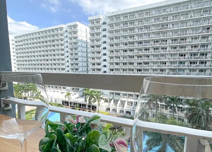 Onyx Shell Residences 1br Bed & Breakfast *